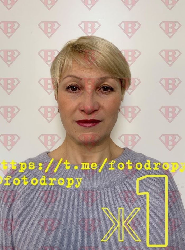 PhotoDrop Female 1