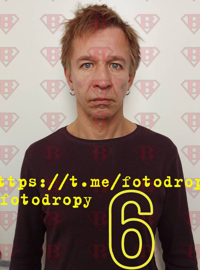 PhotoDrop Male 6