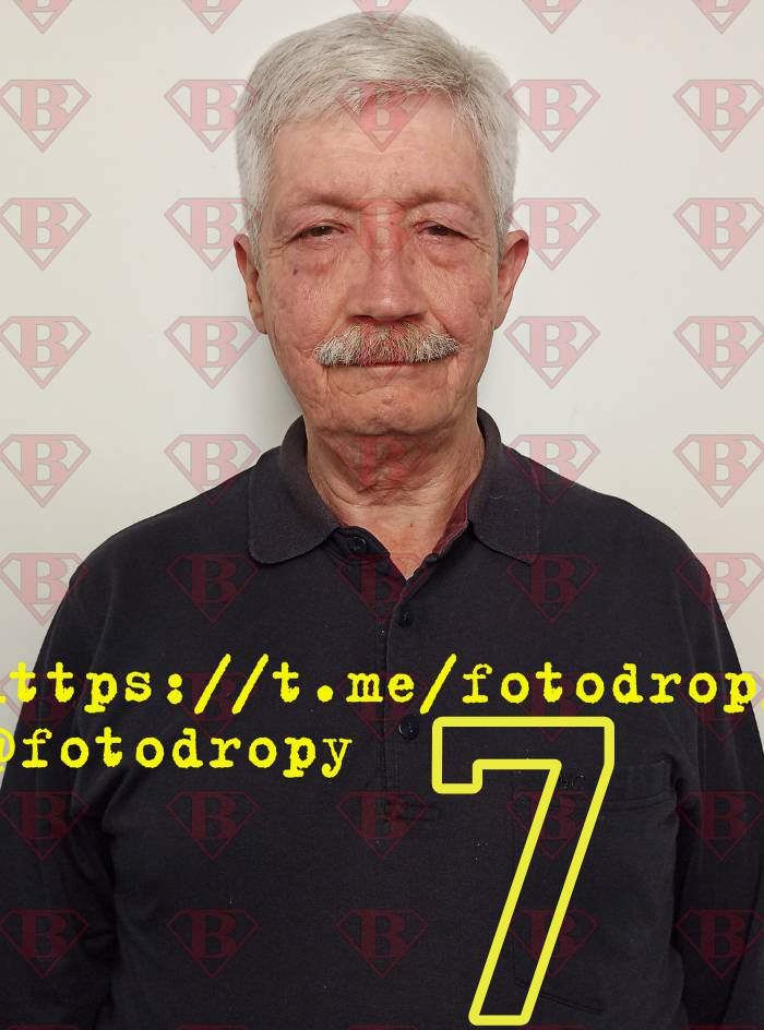 PhotoDrop Male 7