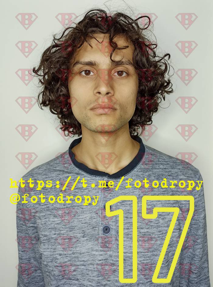 PhotoDrop Male 17
