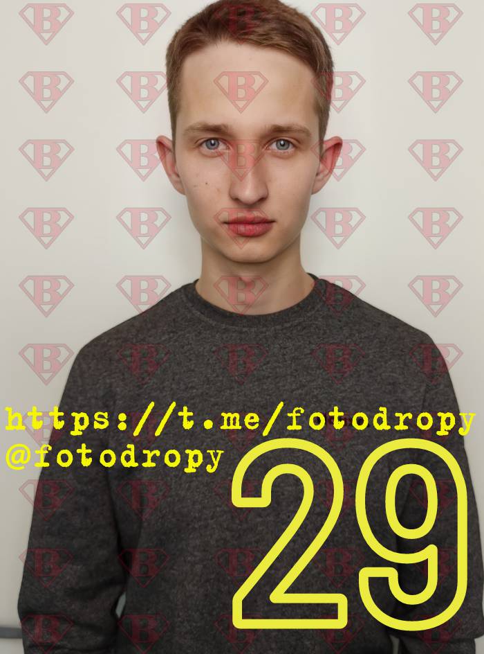 PhotoDrop Male 29