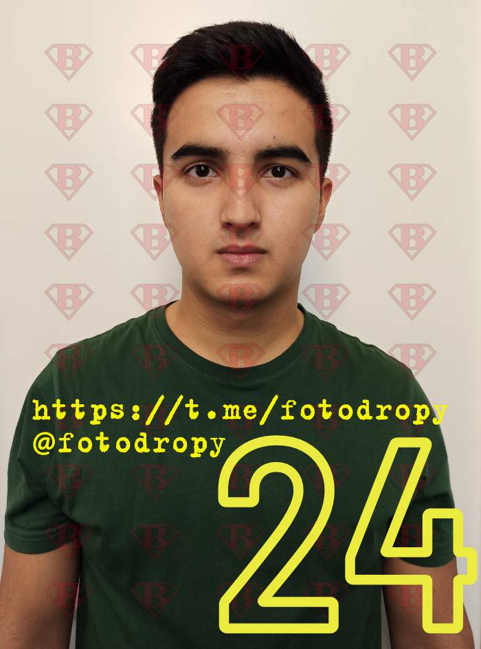 PhotoDrop Male 24