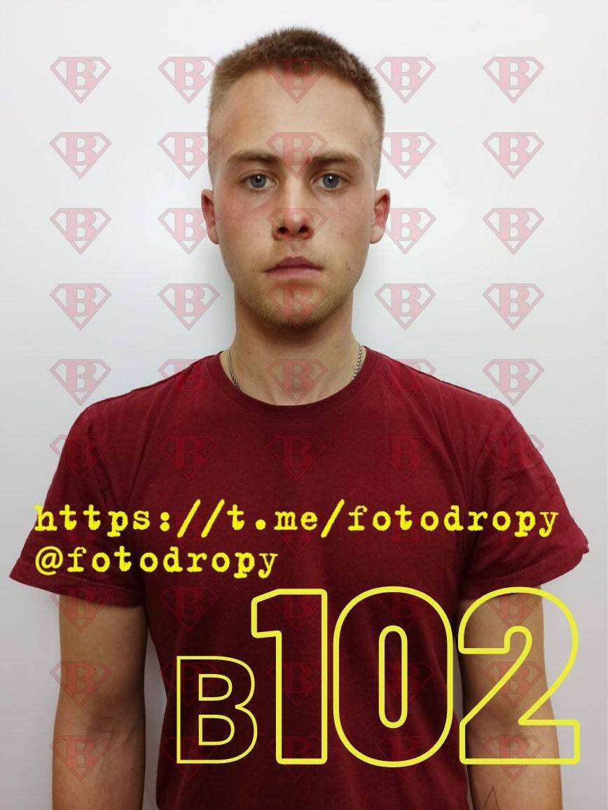 PhotoDrop Male 102